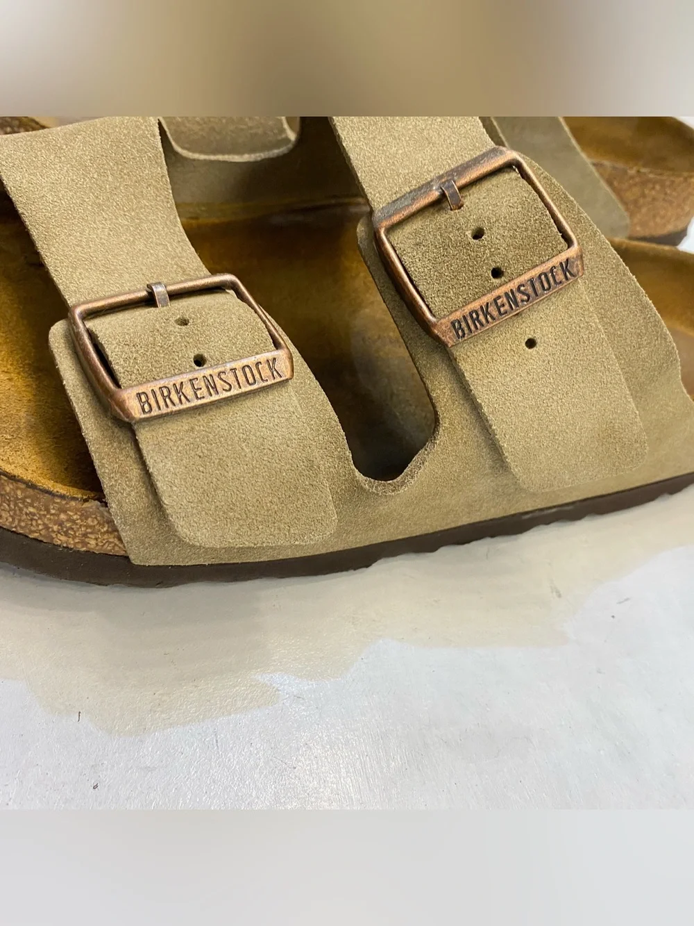 Birkenstock Arizona Size 42. Women Size 11, Men’s Size 9 good condition